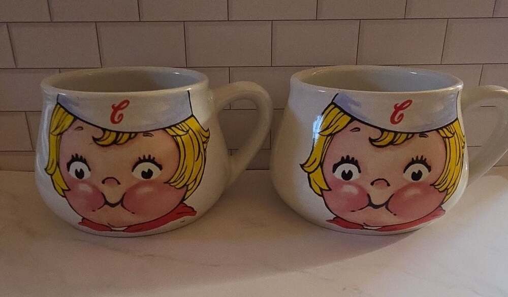 Campbell's Soup Kids Girl Face Ceramic Mug 1998 Set of 2